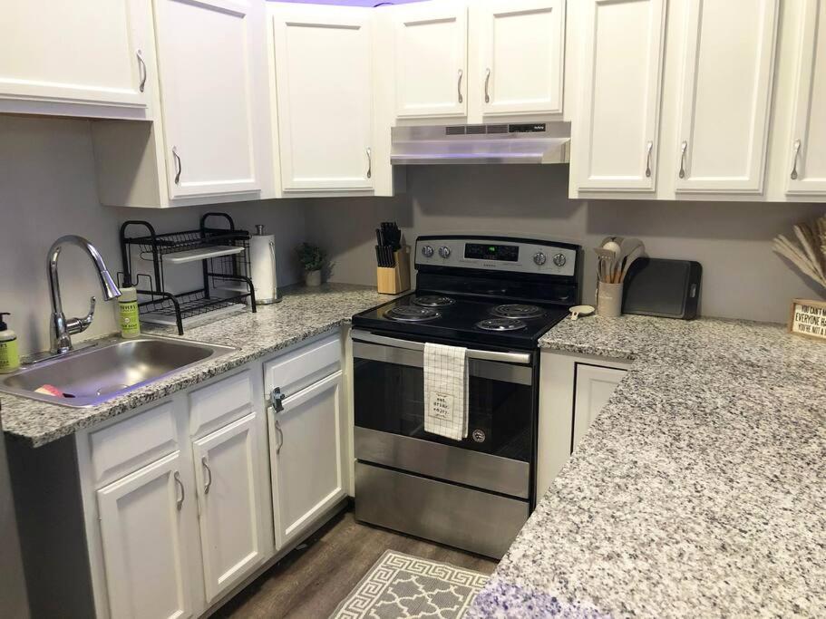 Apartamento Downtown Cleveland -Modern First Floor Unit Exterior foto