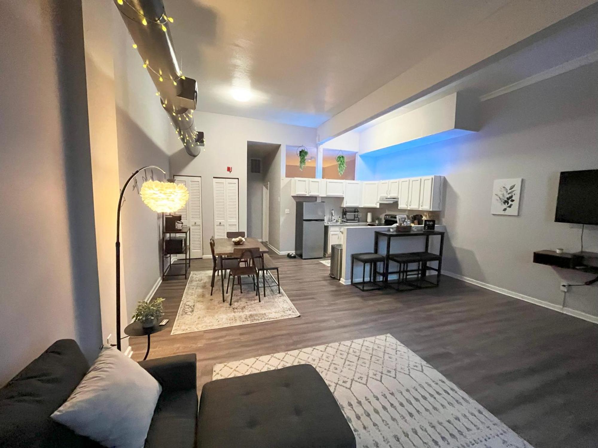 Apartamento Downtown Cleveland -Modern First Floor Unit Exterior foto